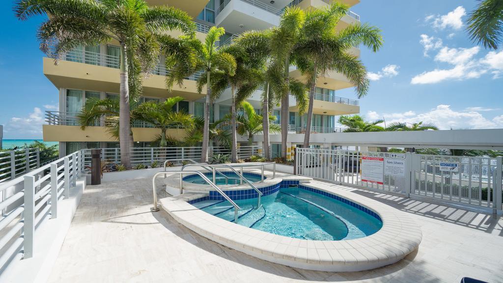 Beachfront Bentley Hotel One Bedroom Suite With Balcony And Beach Access Miami Beach Eksteriør billede