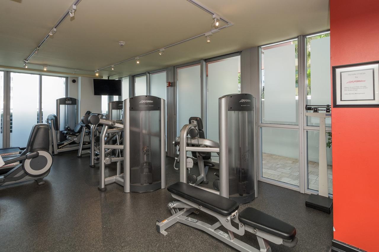 Beachfront Bentley Hotel One Bedroom Suite With Balcony And Beach Access Miami Beach Eksteriør billede